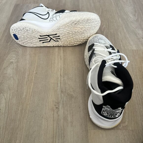 Nike Mens Kyrie 7 Brooklyn Beats Basketball White Black Sneaker Size 15 - Picture 9 of 12